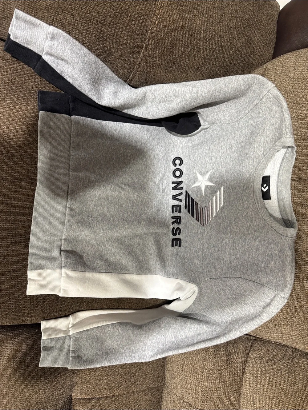 Converse UNISEX Light Gray Crewneck Sweatshirt with Black & White Accents